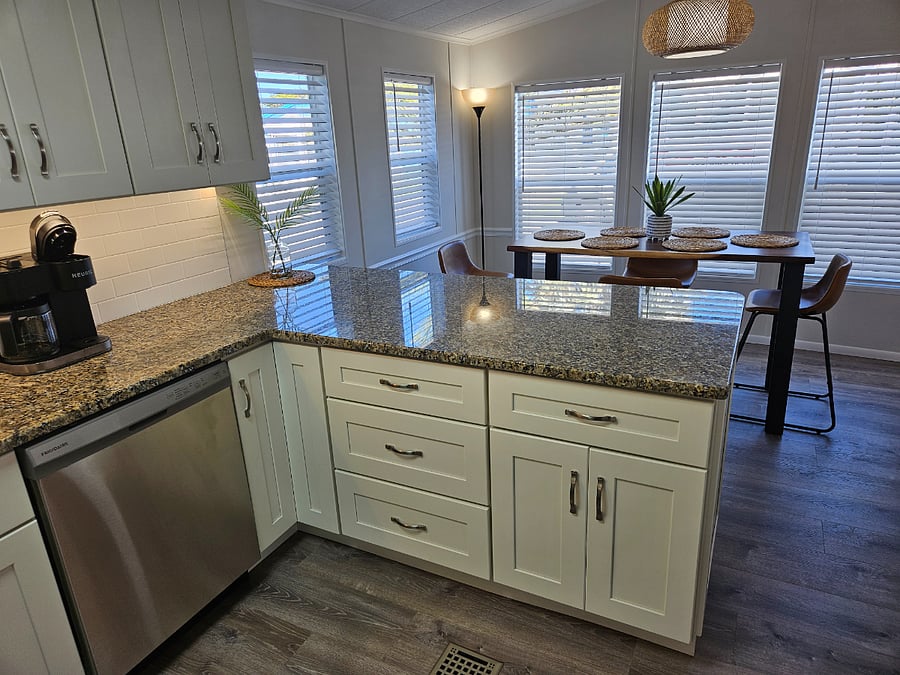 Furnished Finder property 632602_1 photo 30