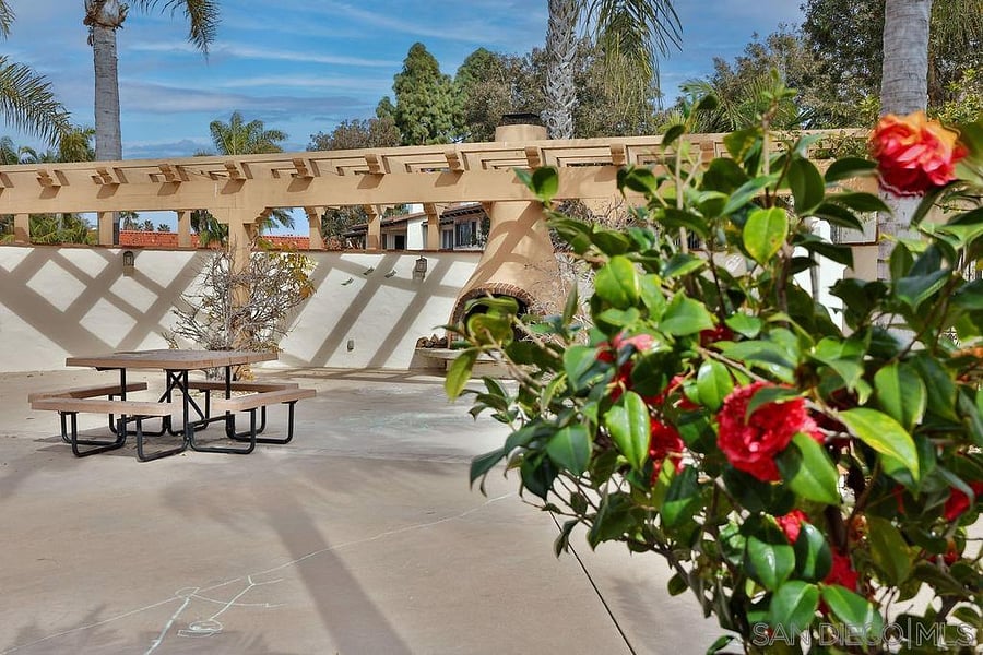 Furnished Finder property 632677_1 photo 11