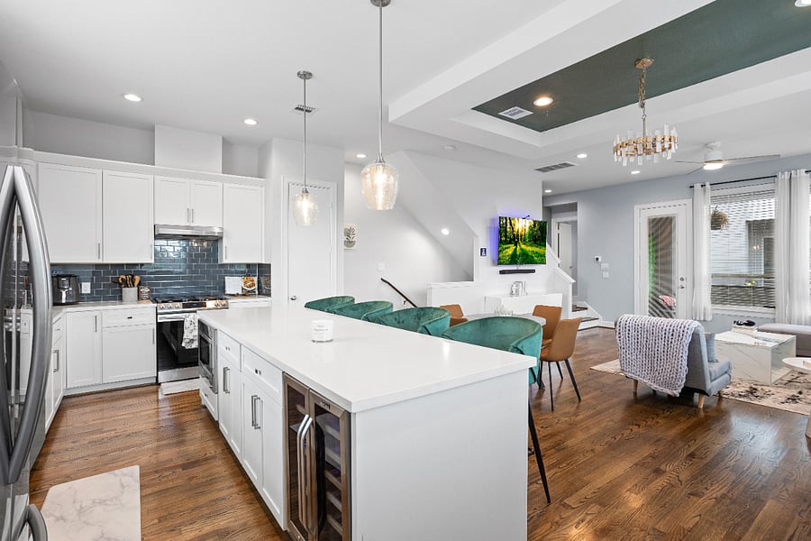 Furnished Finder property 632681_1 photo 2
