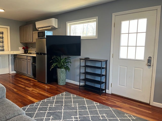 Furnished Finder property 632717_1 photo 4