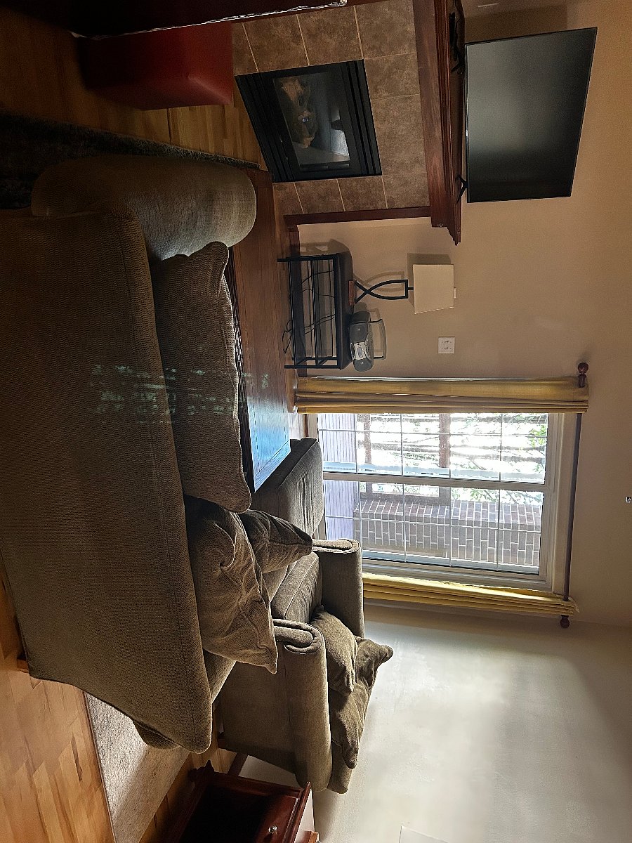 Furnished Finder property 632768_1 photo 3