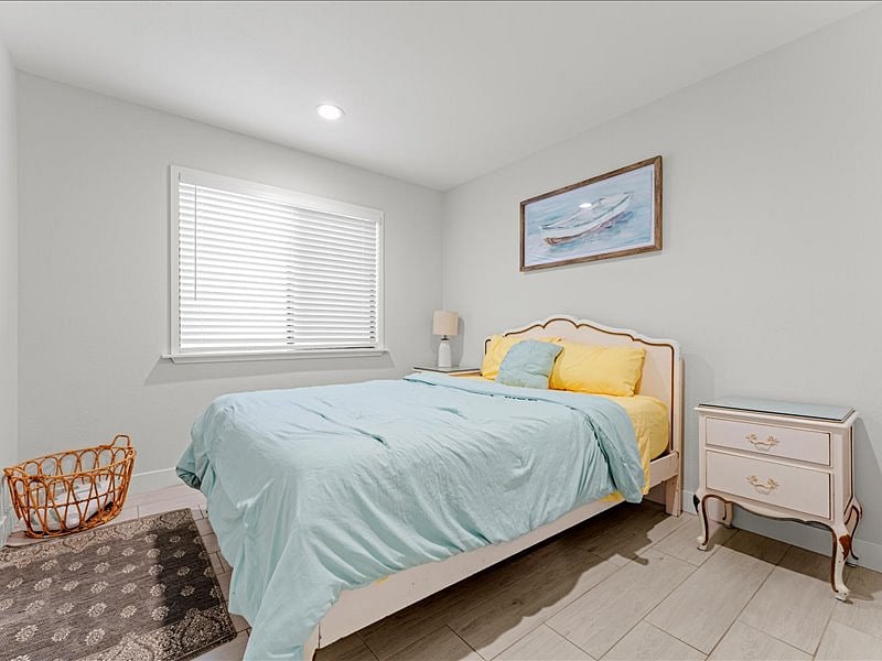 Furnished Finder property 632781_1 photo 22