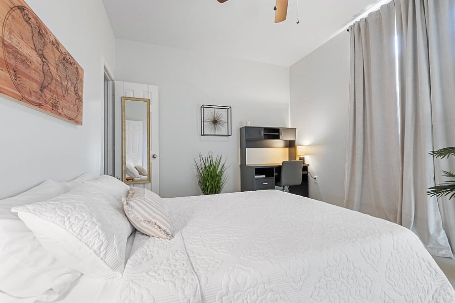 Guest room #1