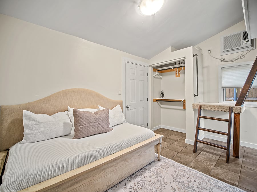 Furnished Finder property 632853_1 photo 11