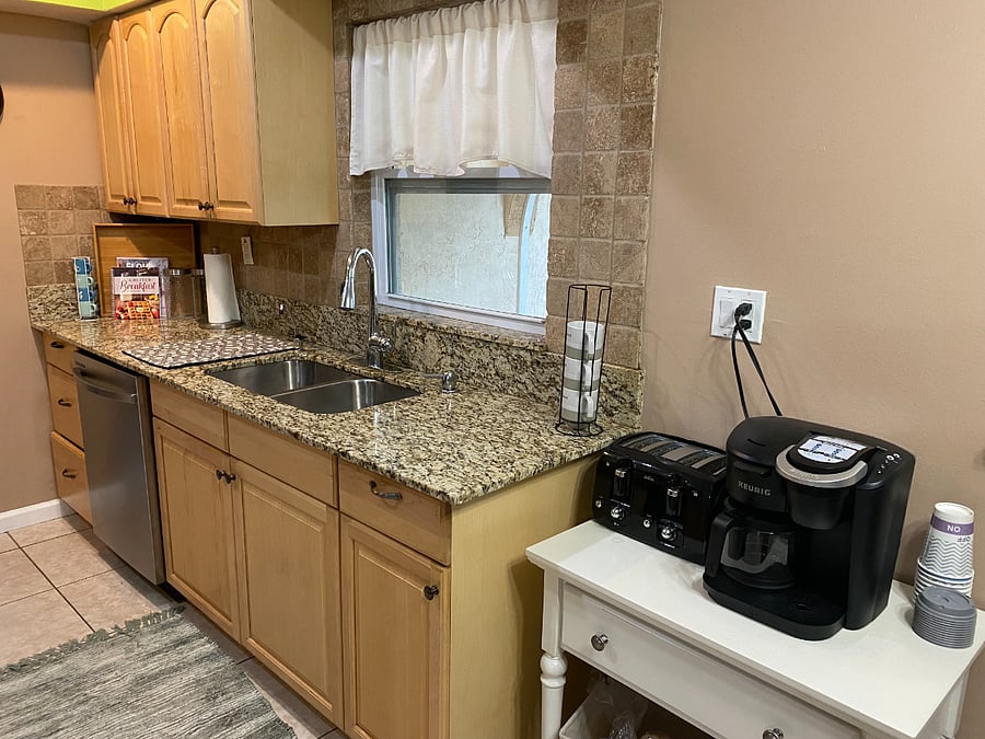 Furnished Finder property 632928_1 photo 3