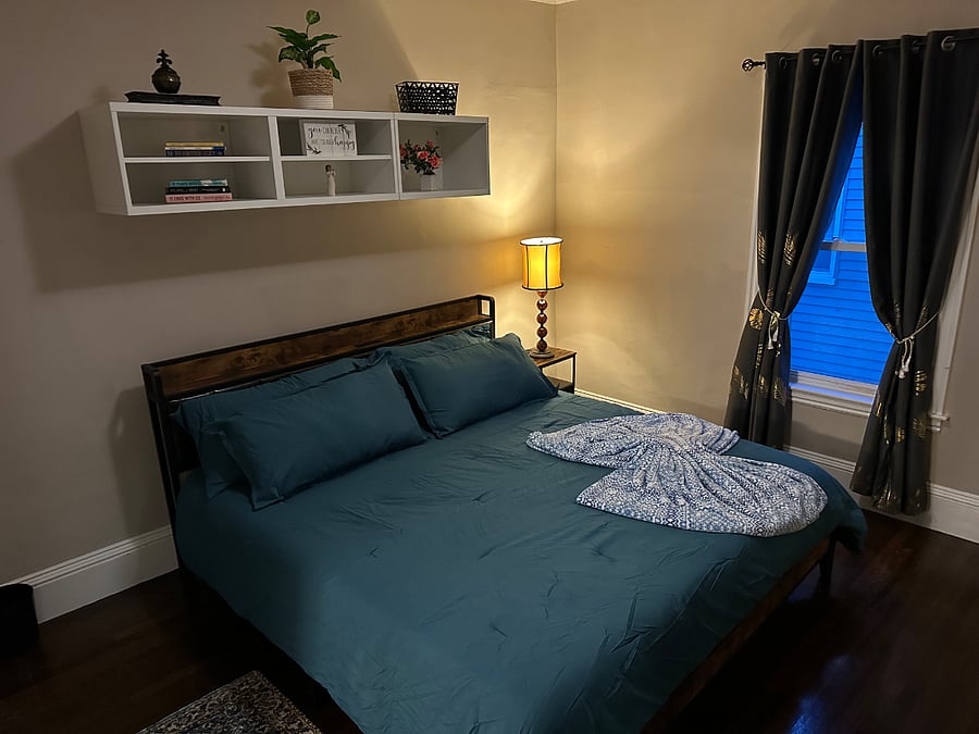King Size Bed Bedroom