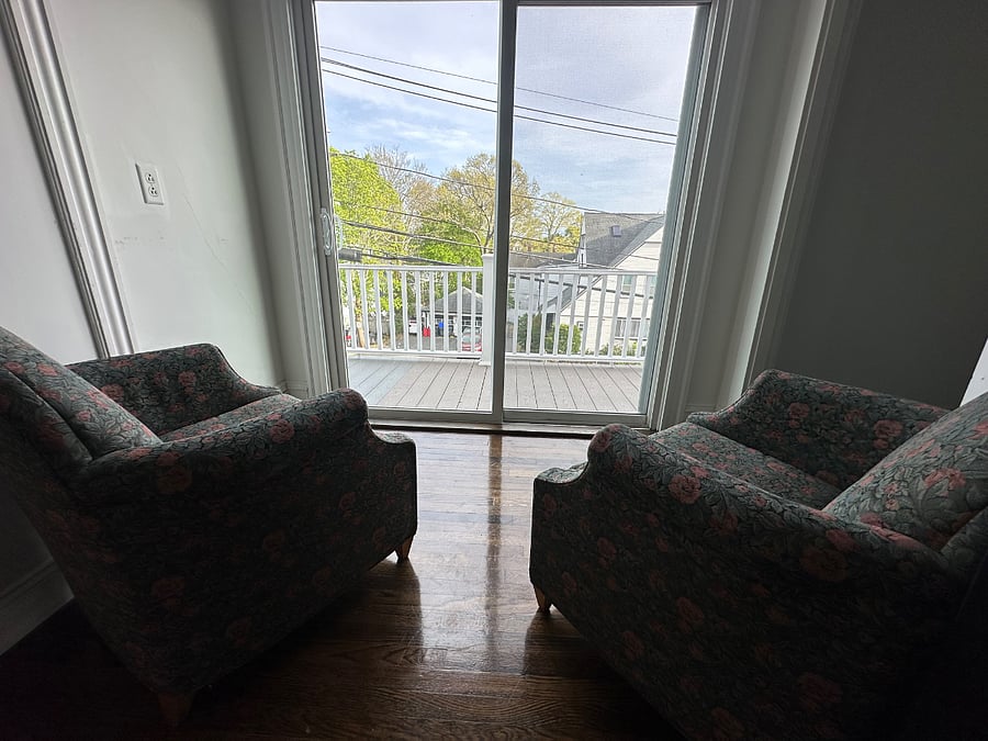 Sun/Reading Room