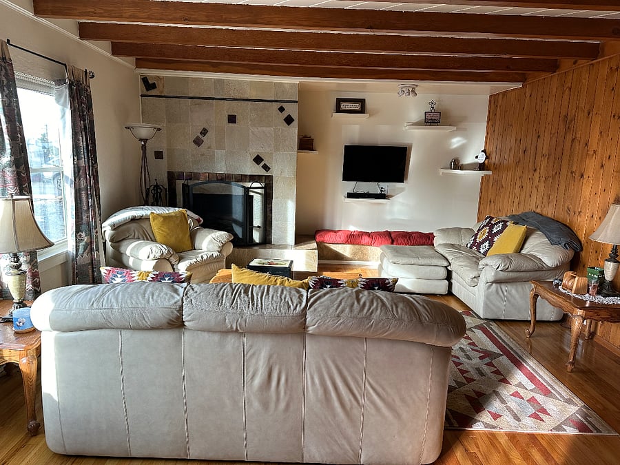 Furnished Finder property 632946_1 photo 2