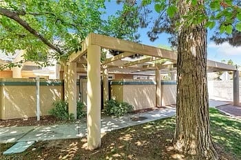 Furnished Finder property 633074_1 photo 17