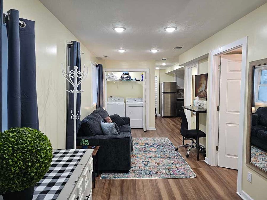 Furnished Finder property 633078_1 photo 1