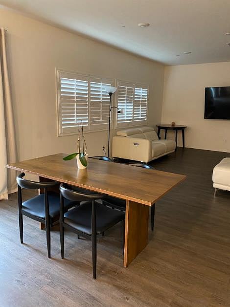 Furnished Finder property 633121_2 photo 9