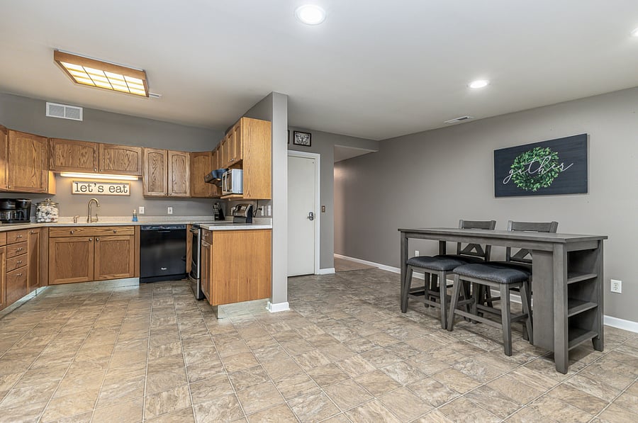 Furnished Finder property 633295_1 photo 16