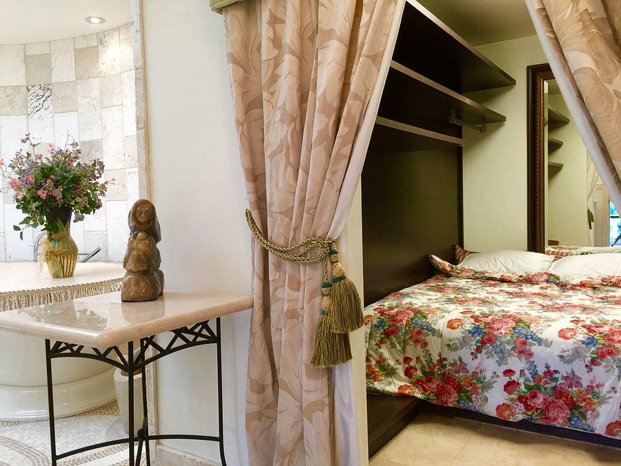 StudioPH2 - one occupancy $1750/month
Microwave kitchen
Luxury bathroom, computer hut