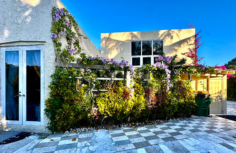 Furnished Finder property 633300_1 photo 23