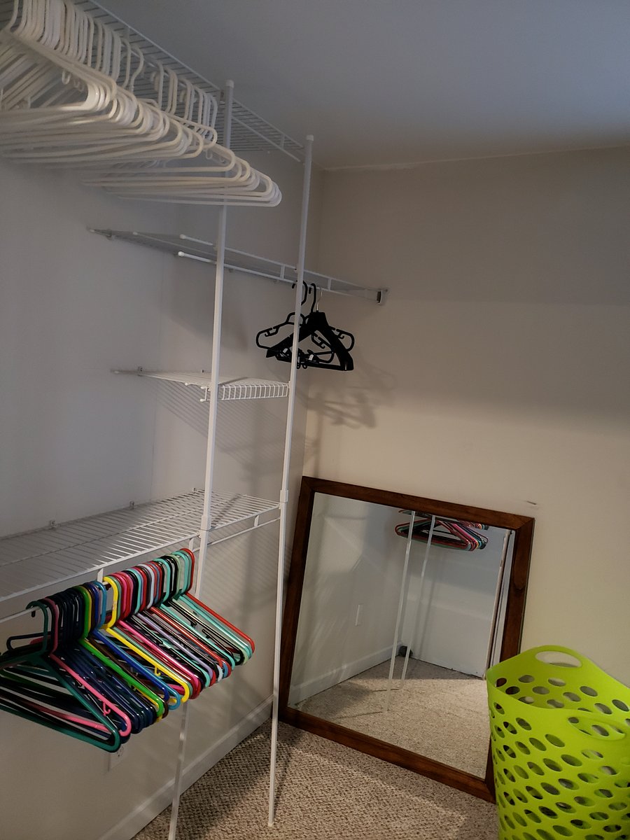 Walk in closet