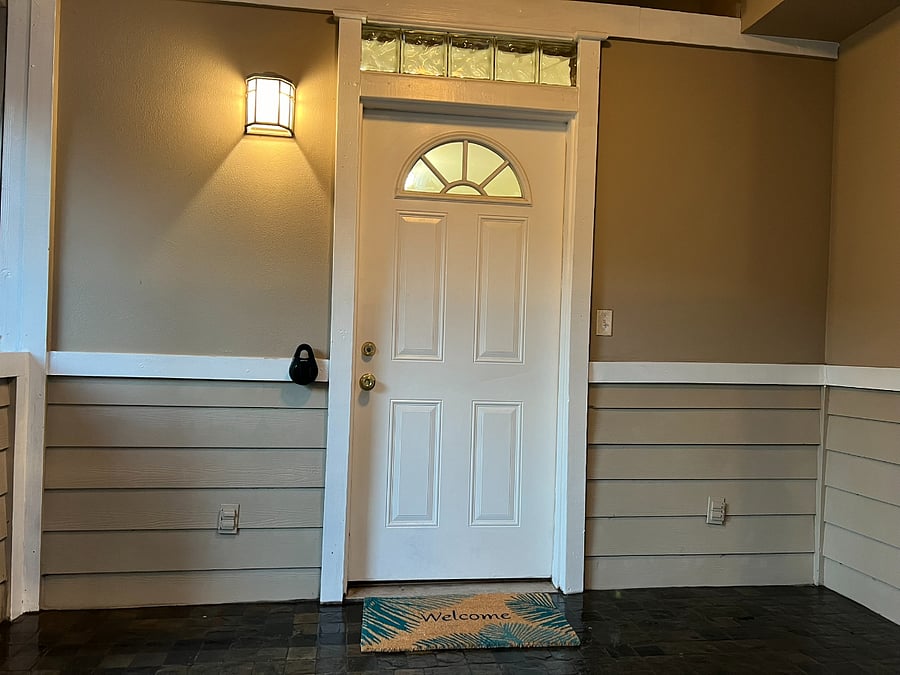 Contactless entry through secure key box