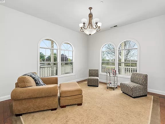 Furnished Finder property 633493_1 photo 23