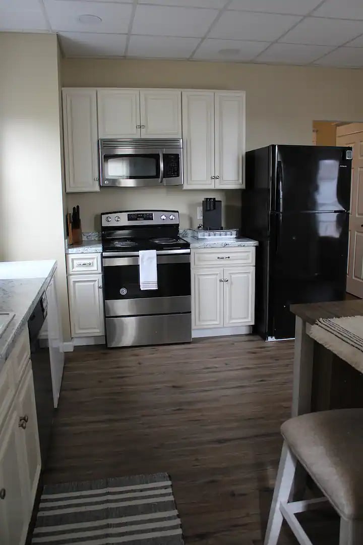Furnished Finder property 633561_1 photo 3