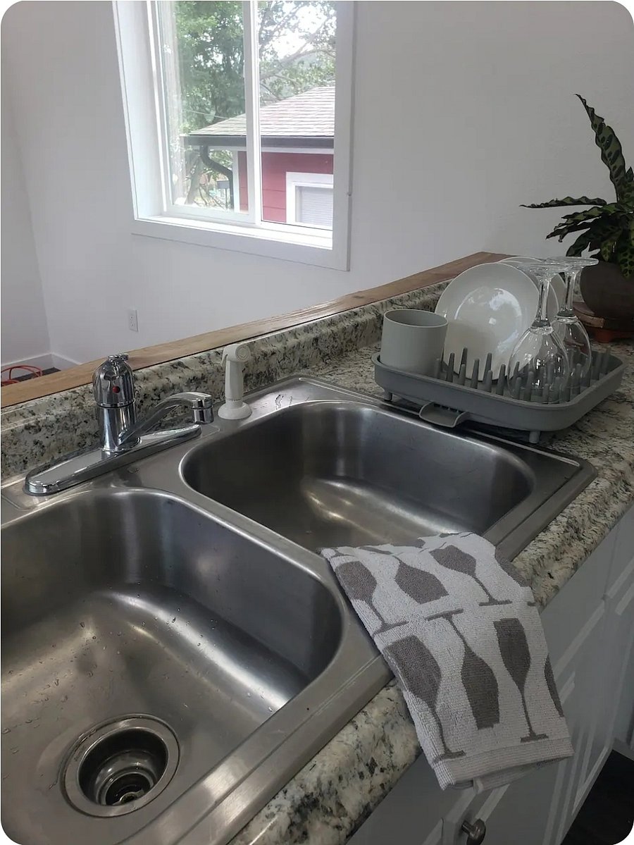 Furnished Finder property 633571_2 photo 8