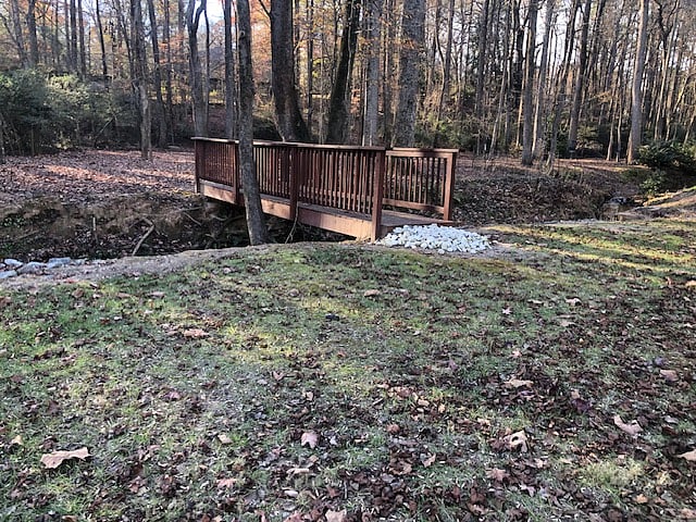 Bridge to Mini-Walking Trail