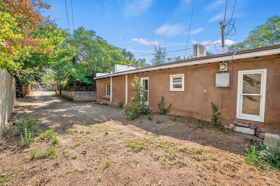 Furnished Finder property 633616_1 photo 17