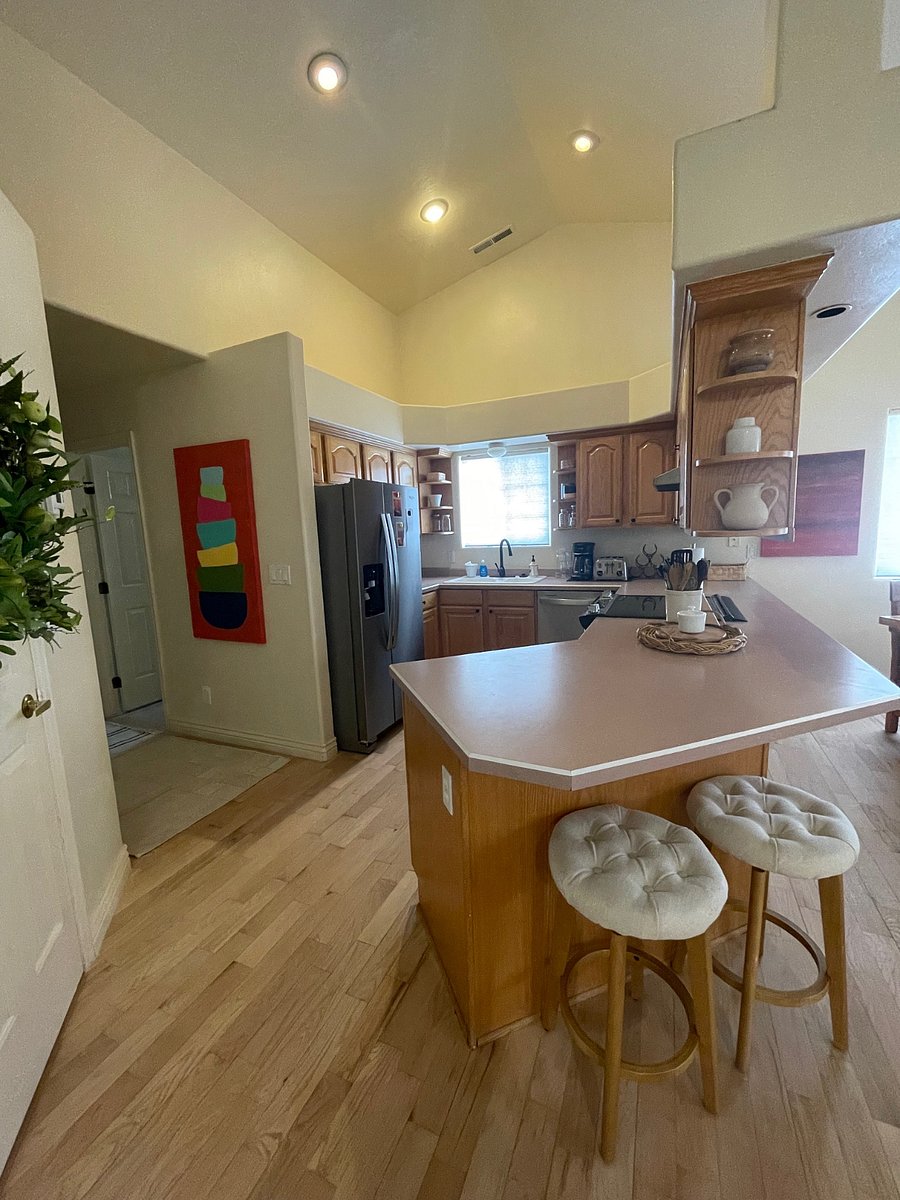 Furnished Finder property 633618_1 photo 3