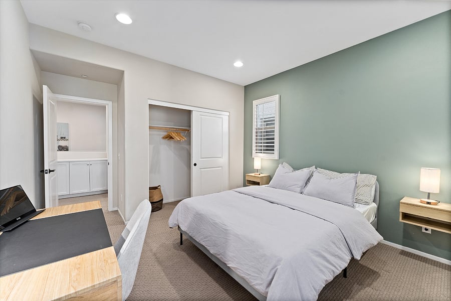 Furnished Finder property 633625_1 photo 37