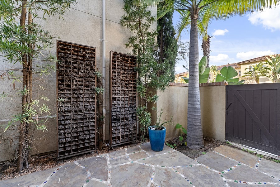 Furnished Finder property 633625_1 photo 43