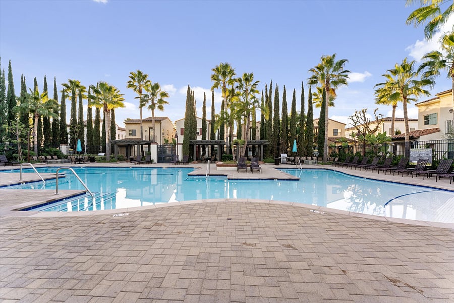 Furnished Finder property 633625_1 photo 47