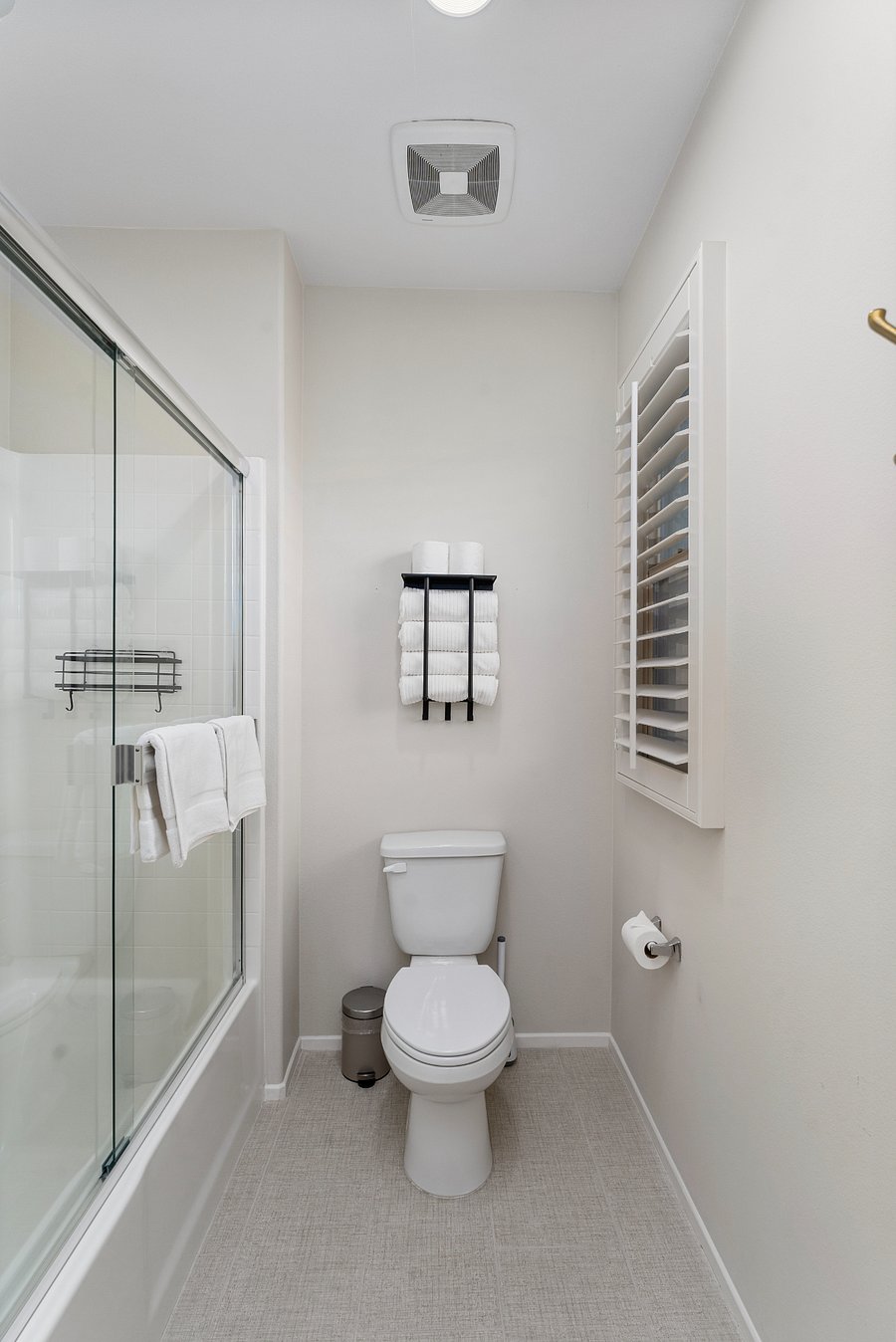 Furnished Finder property 633625_1 photo 38