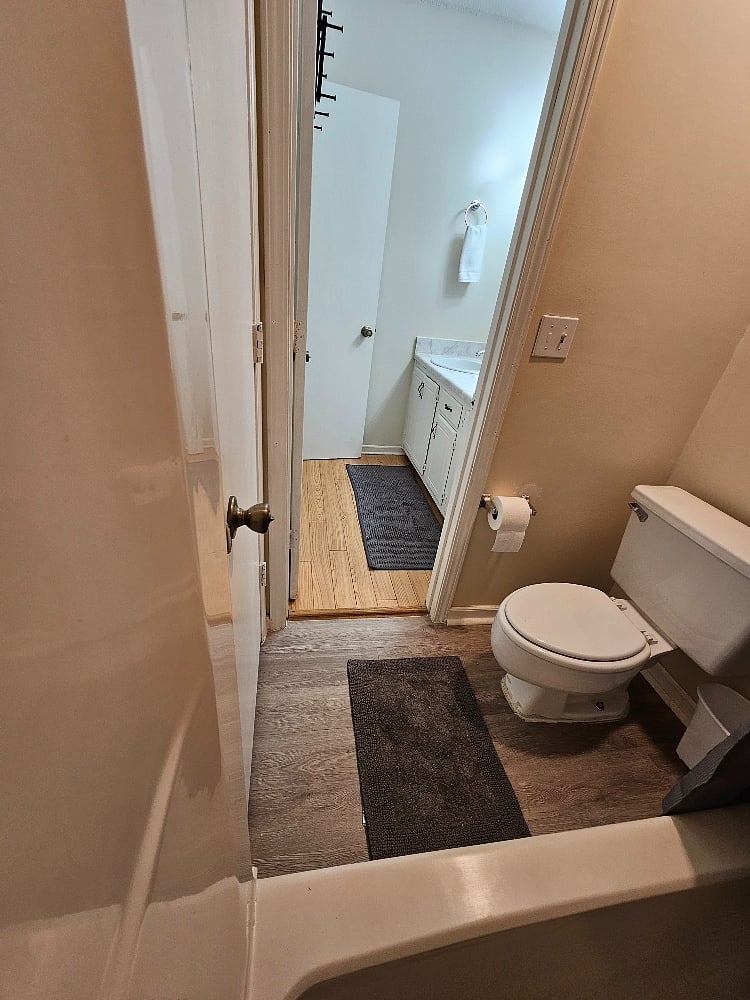 Second story full-bath