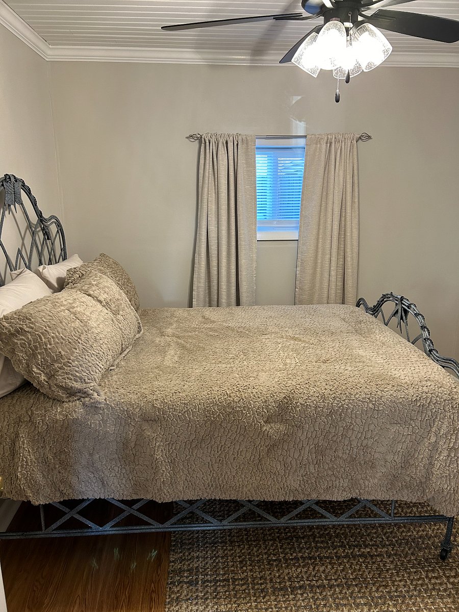 Furnished Finder property 633730_1 photo 3