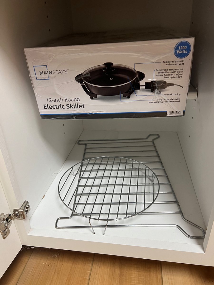 Electric Skillet
Metal Racks for Convection Oven baking