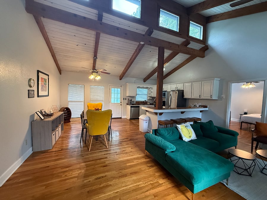 Furnished Finder property 633842_1 photo 15