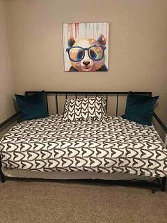 Daybed and trundle in bedroom #3