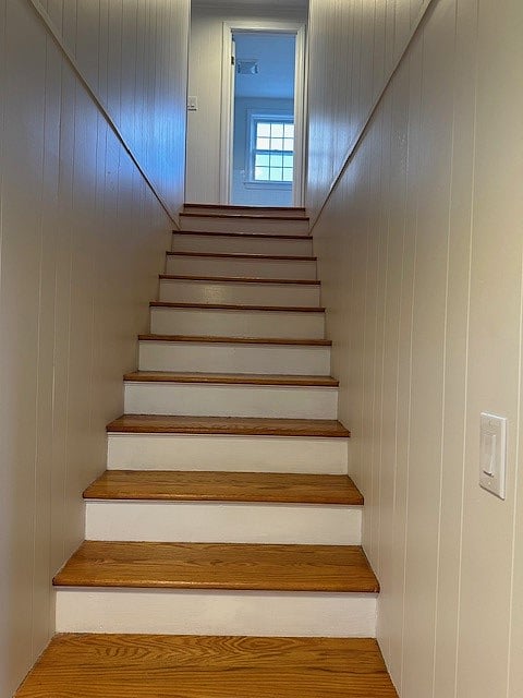 Going to the 2nd Floor
