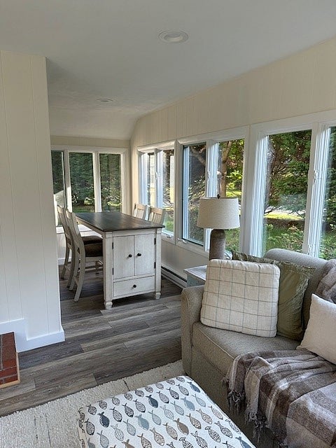 Sunroom with Breakfast nook