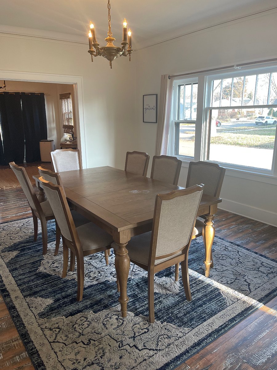 Dining Room - Light and Bright