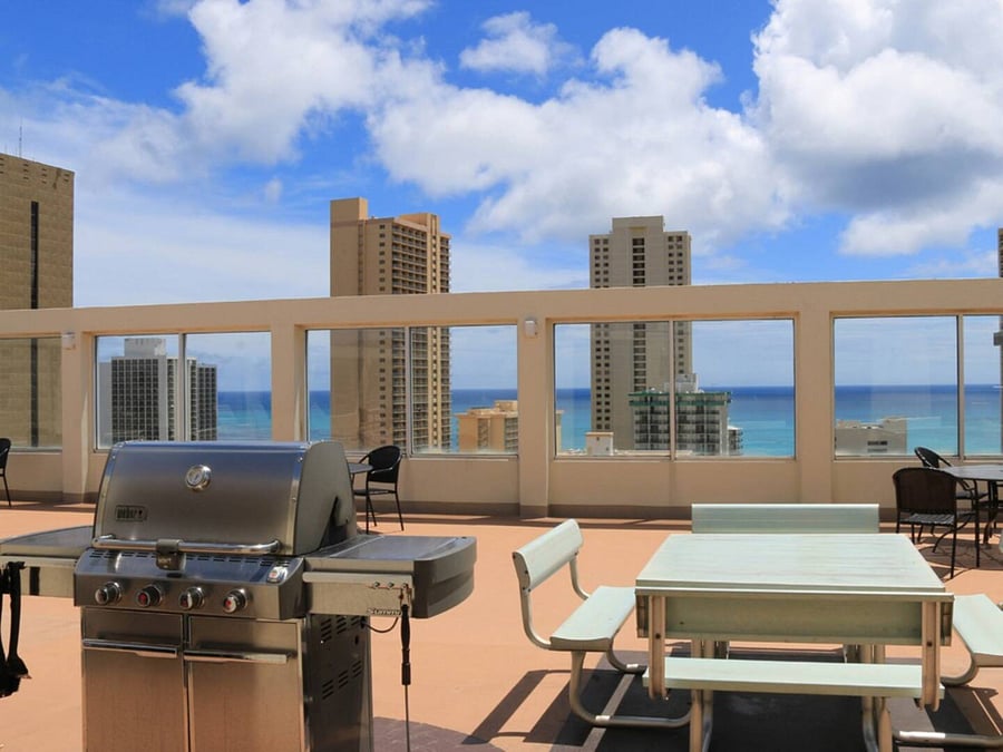 Roof top deck