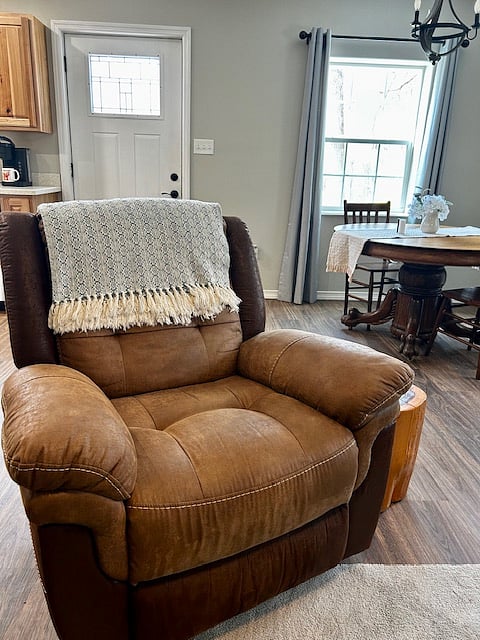 Brand new comfy recliner