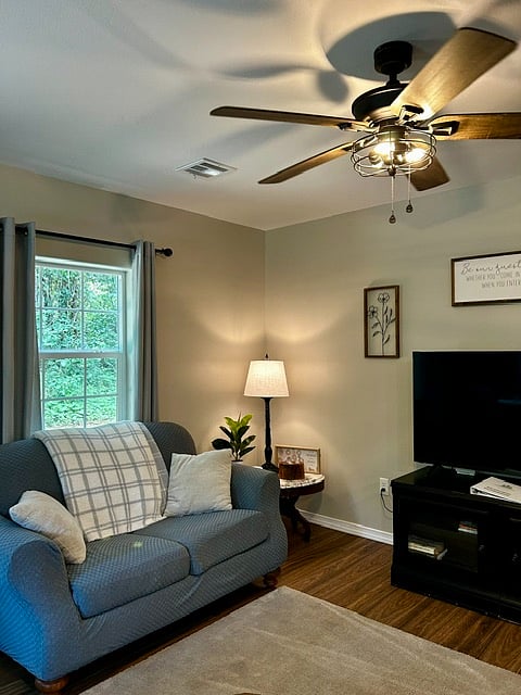 Furnished Finder property 634374_1 photo 3
