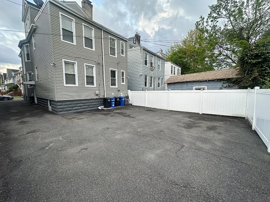 Furnished Finder property 634485_1 photo 17