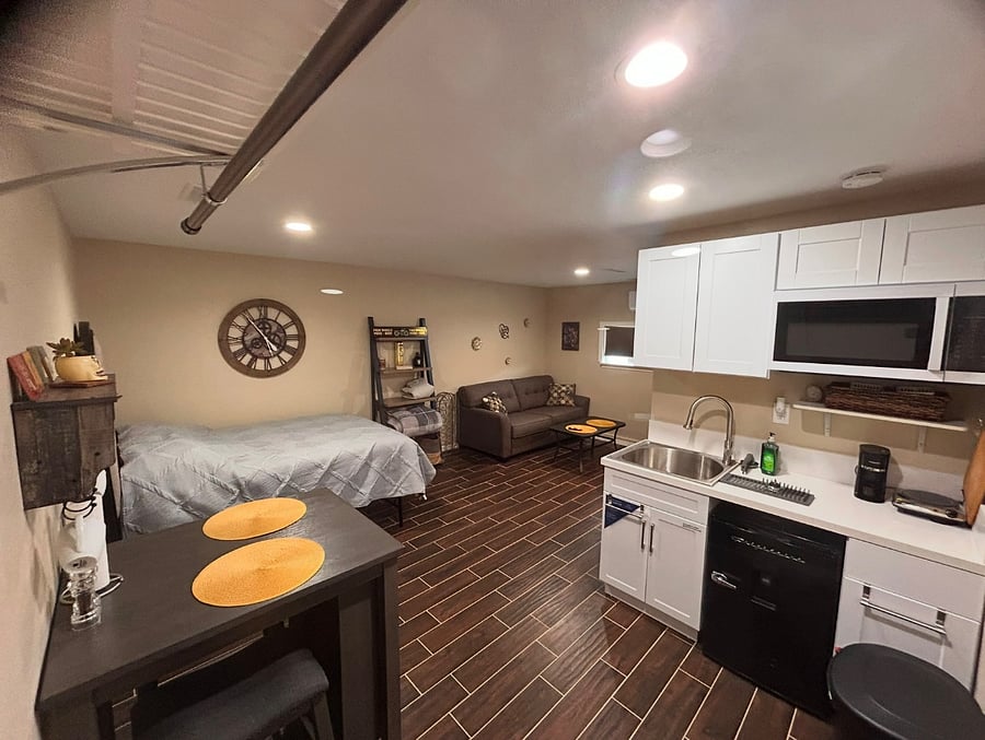 Furnished Finder property 634518_1 photo 3