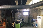 Huge basement for storage (small fee)