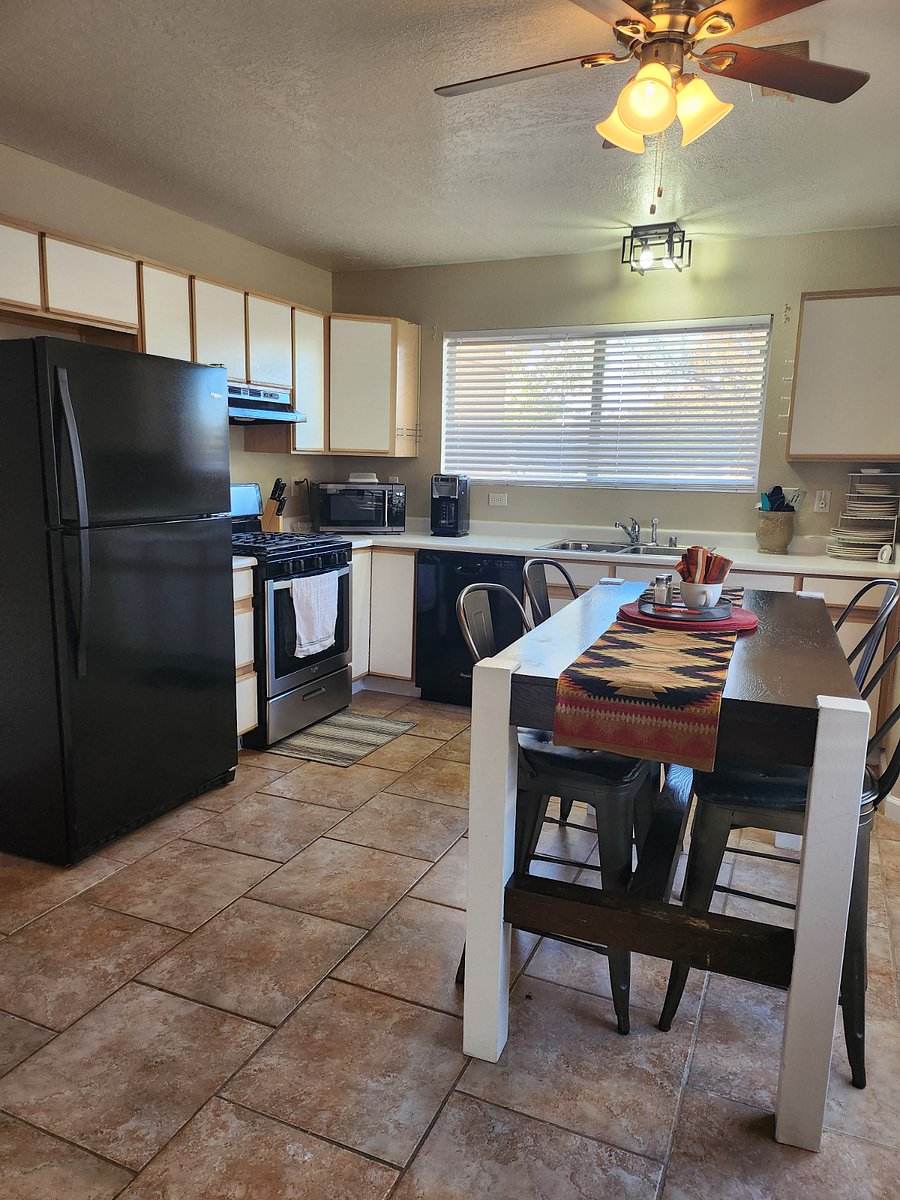 Furnished Finder property 634702_1 photo 3