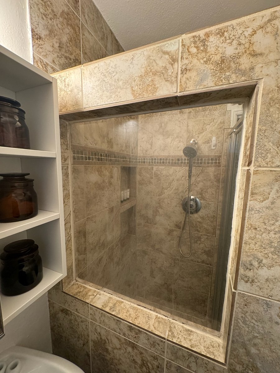 Furnished Finder property 634717_1 photo 8