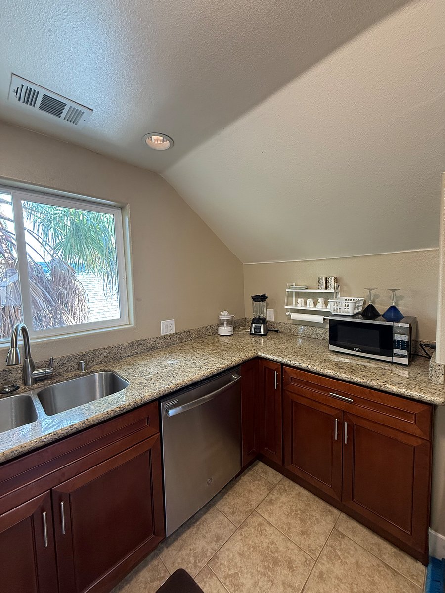 Furnished Finder property 634762_1 photo 11
