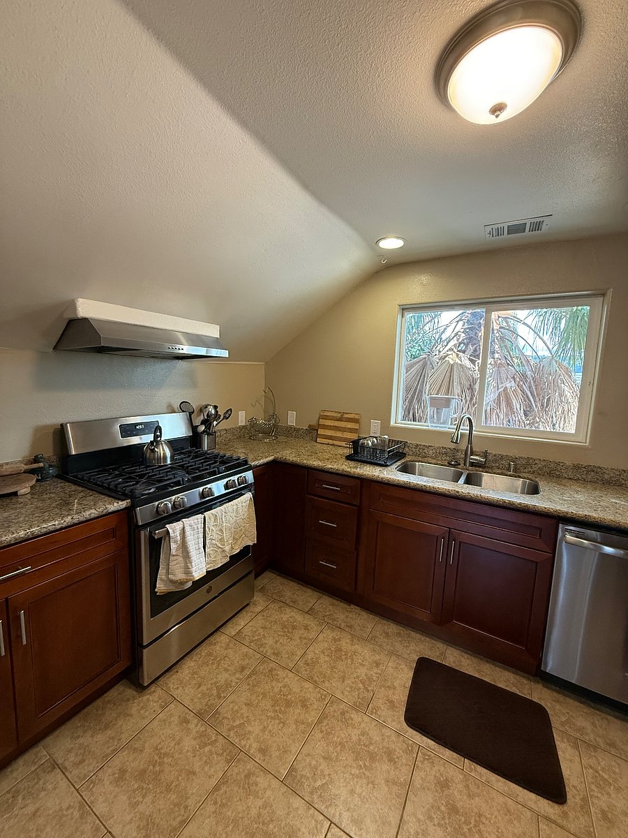 Furnished Finder property 634762_1 photo 20
