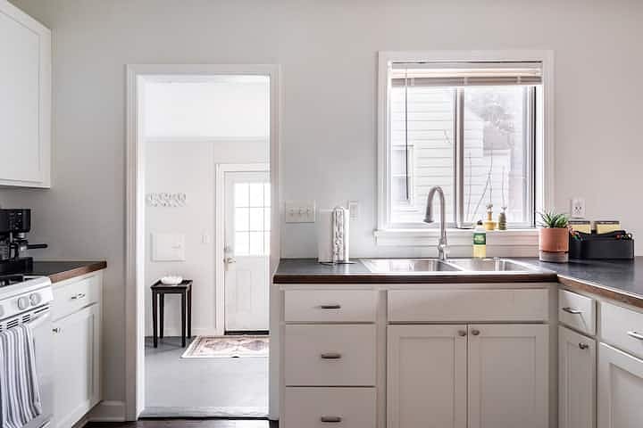 Furnished Finder property 634858_1 photo 3