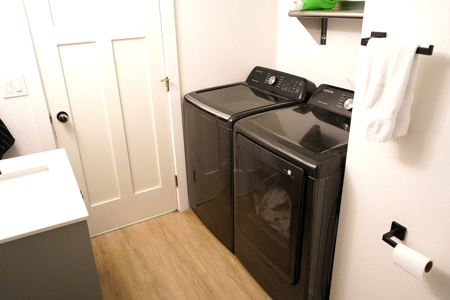 Full size HE Washer/Dryer
